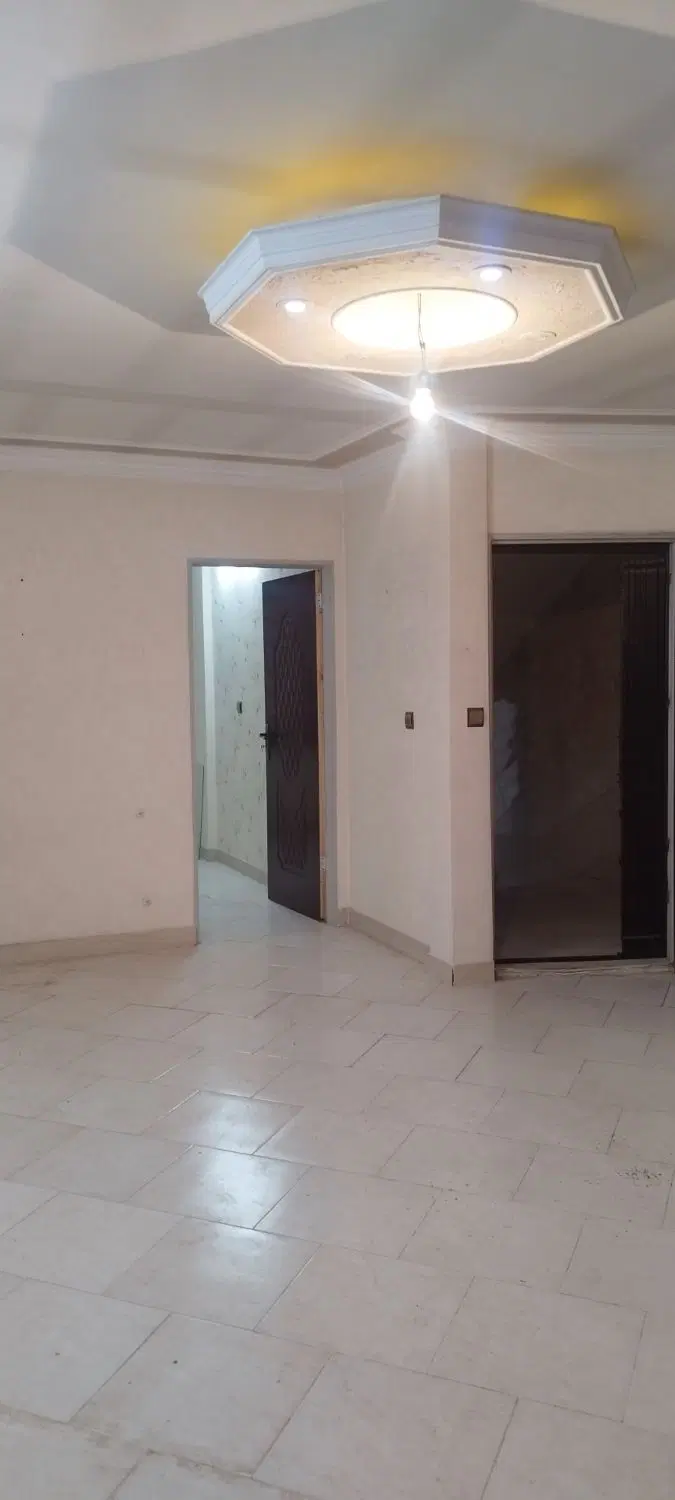 ۶۸ متر آپارتمان سنددار مرصاد