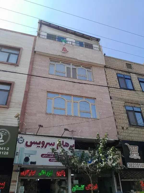آپارتمان ۱۱۰ متری