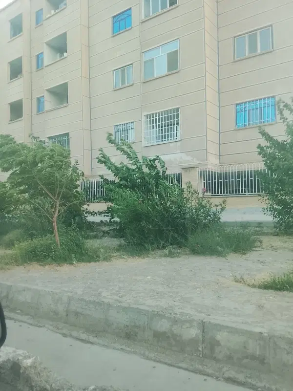 آپارتمان آف ۵