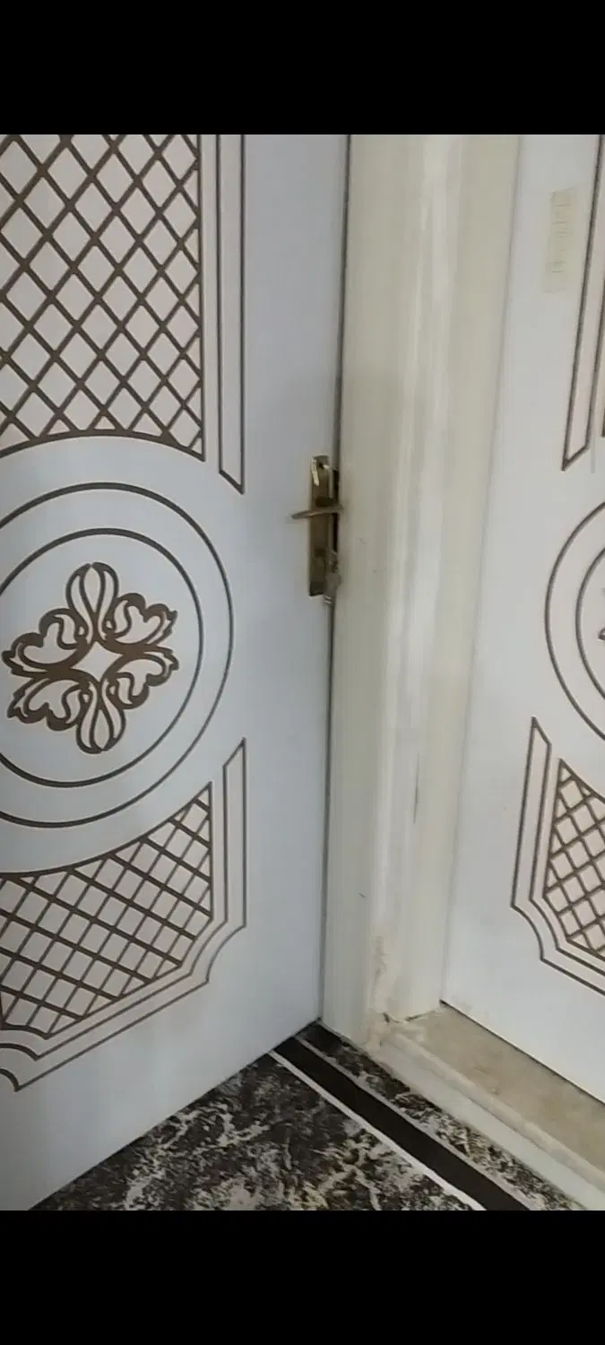 آپارتمان ۹۵ متری خام آماده سکونت