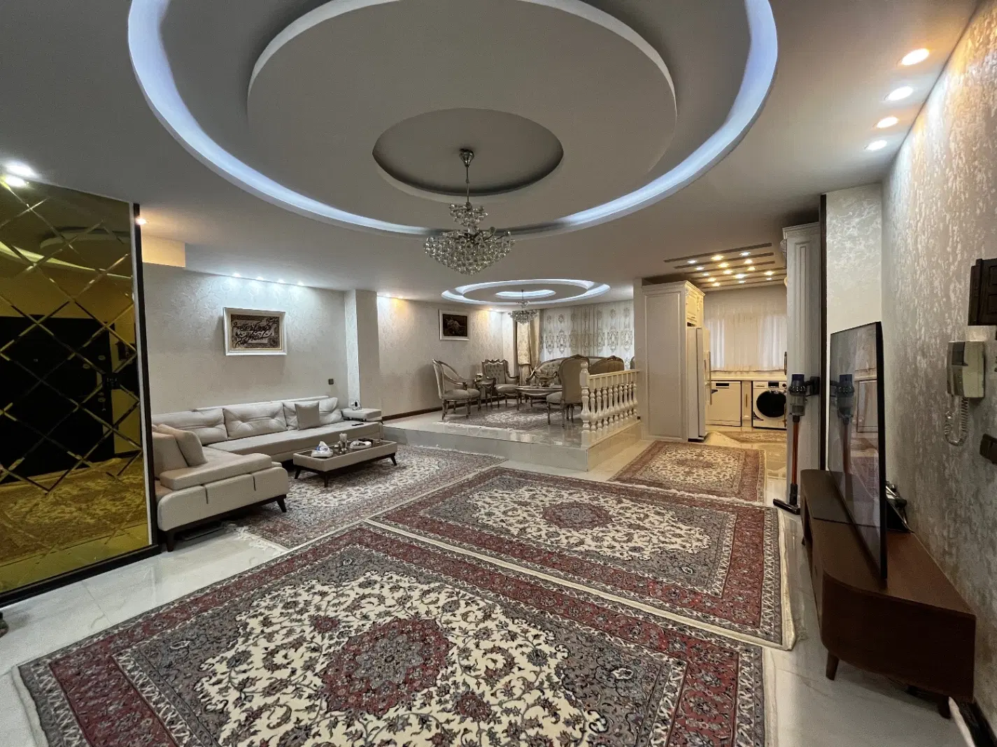 پونک شهرک نفت ۱۱۶ متر سه خواب