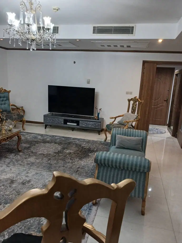 ۱۳۰ و ۱۴۰ متر سه‌خواب مستر ویودار