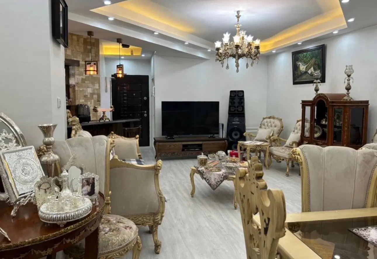اپارتمان فلکه یاغچیان ۱۰۵ متر
