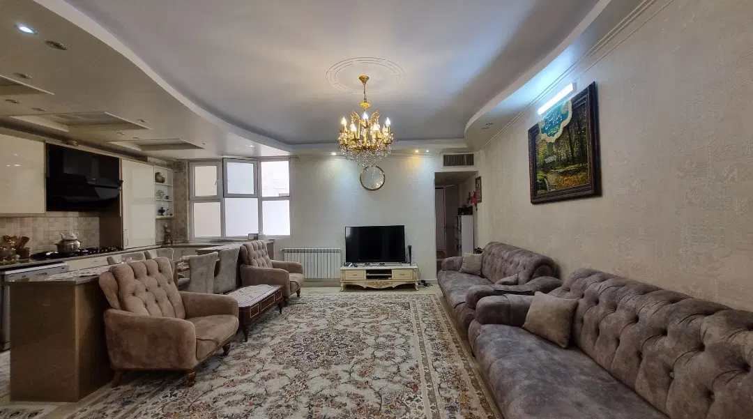 ۷۱متر۲خواب فول امکانات_۹ساله_کرمان شمال زرین قبایی