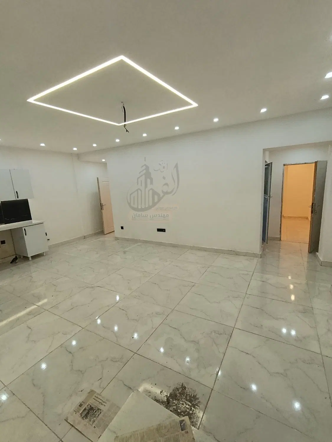 واحد 85 متری ویلایی اختصاصی  پارکینگ دار دو خواب