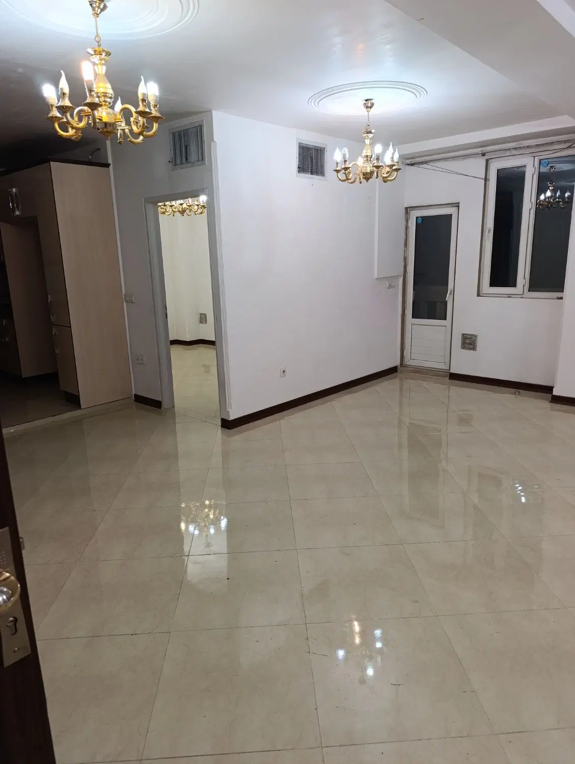 فروش ۱۱۷متری کوی پلیس
