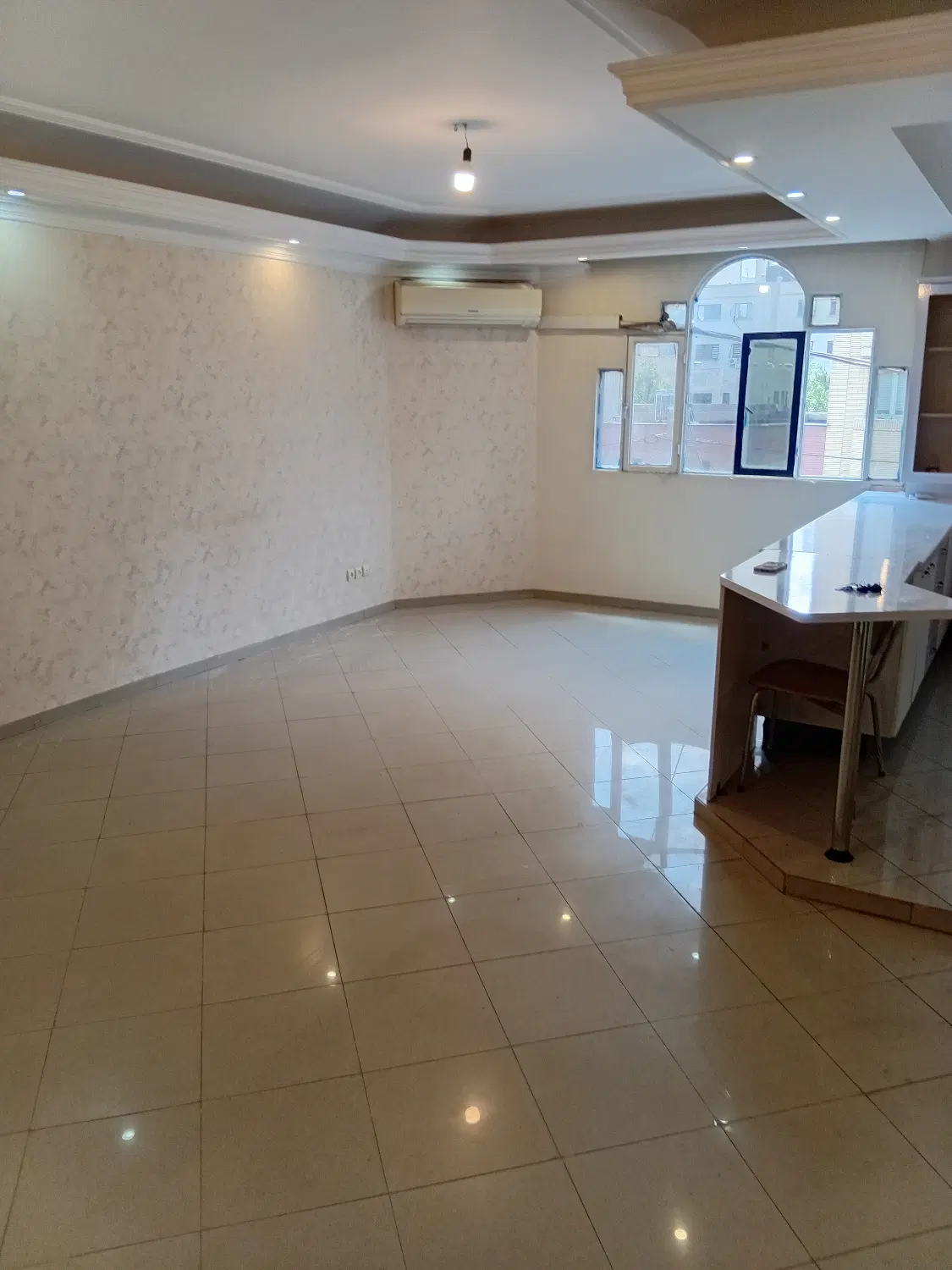 رهن و اجاره یک واحد آپارتمان در بلوار صارمی