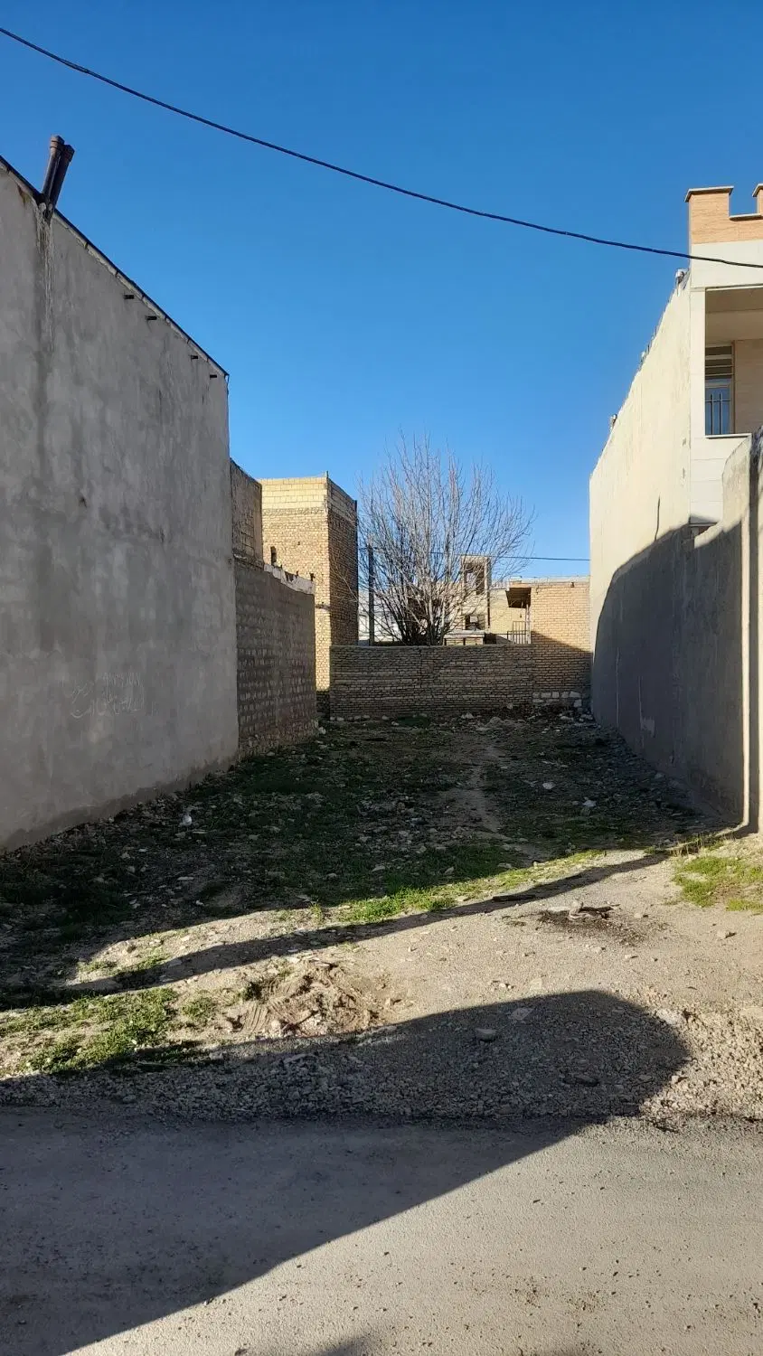 زمین۲۰۰ متری صندوقی دهپن