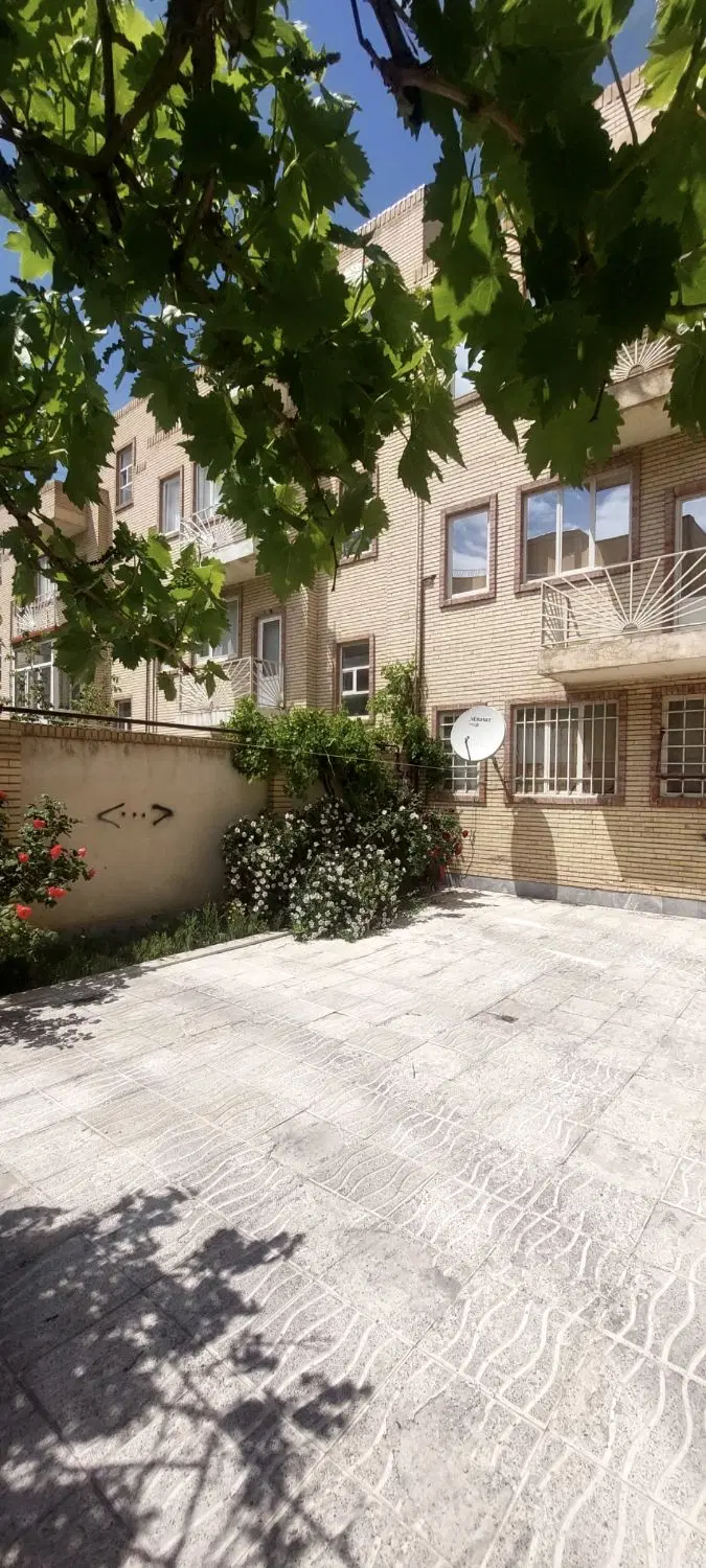 اپارتمان اندیشه تک واحدی بهارستان ققنوس