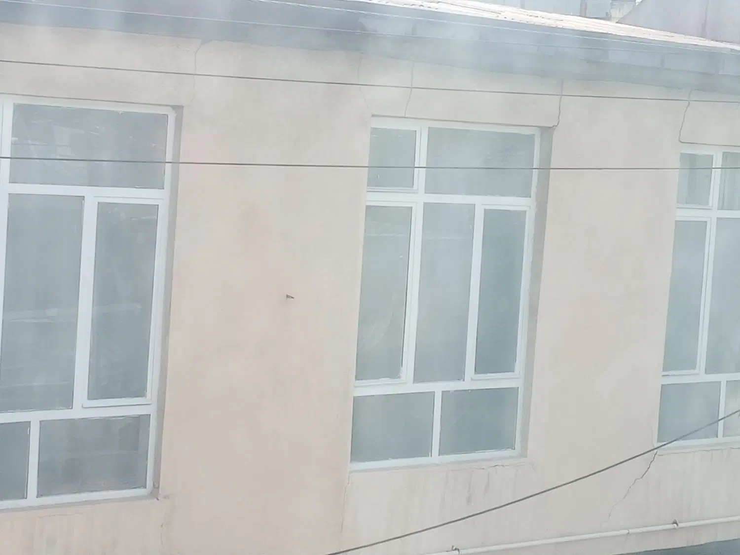 مغازه ۱۸ متری شیک و تمیز