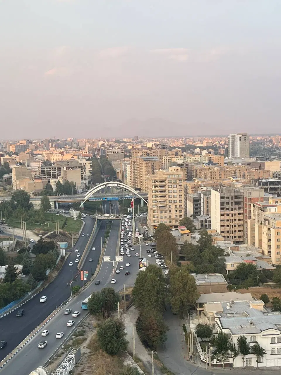 فروش تک واحدی بر جام جم لوکس