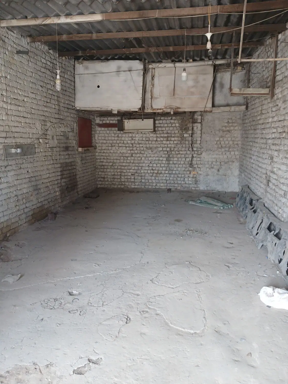 اجاره مغازه ی ۴۰ متری در رزمندگان