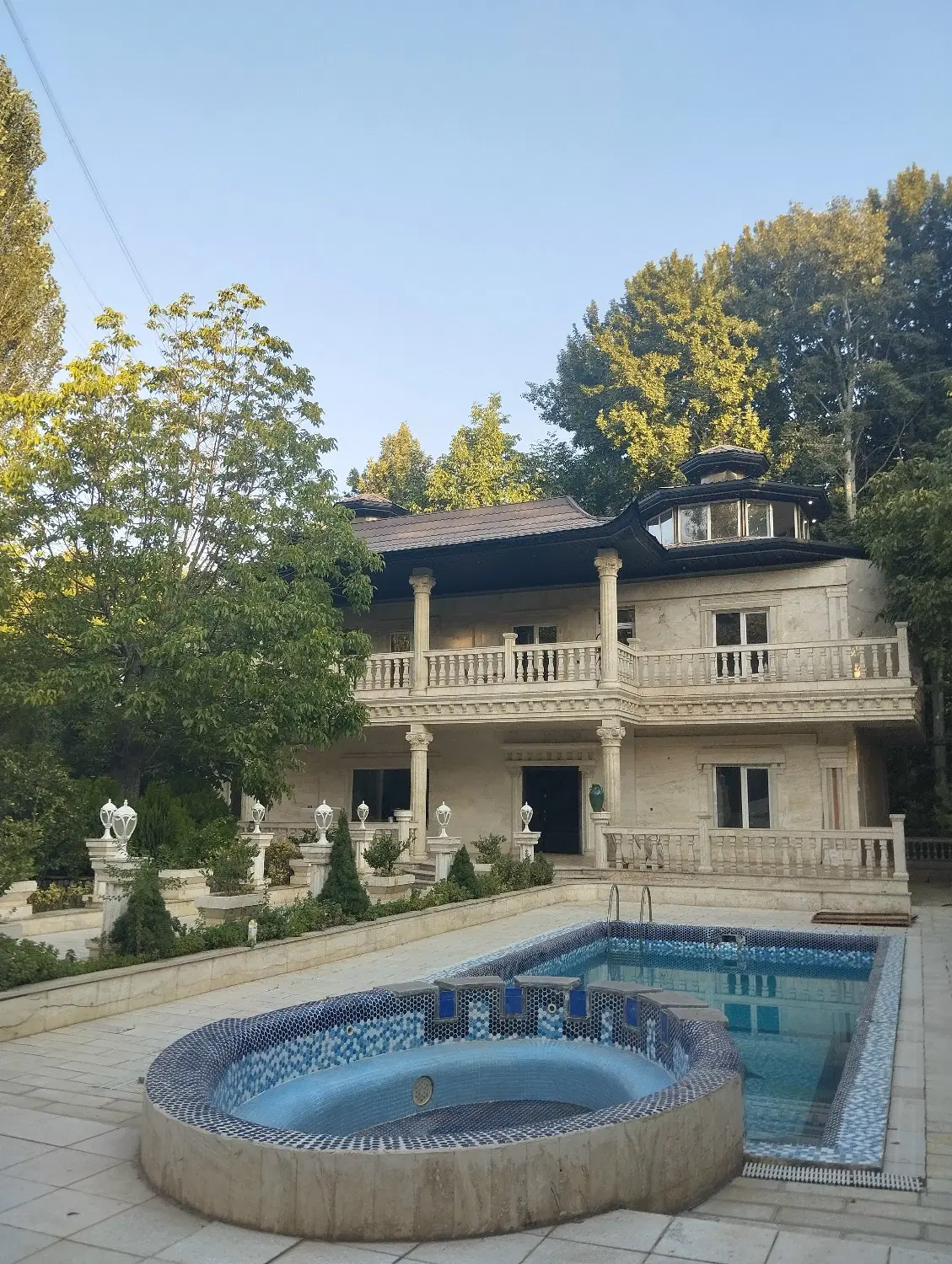 عمارت کبیر