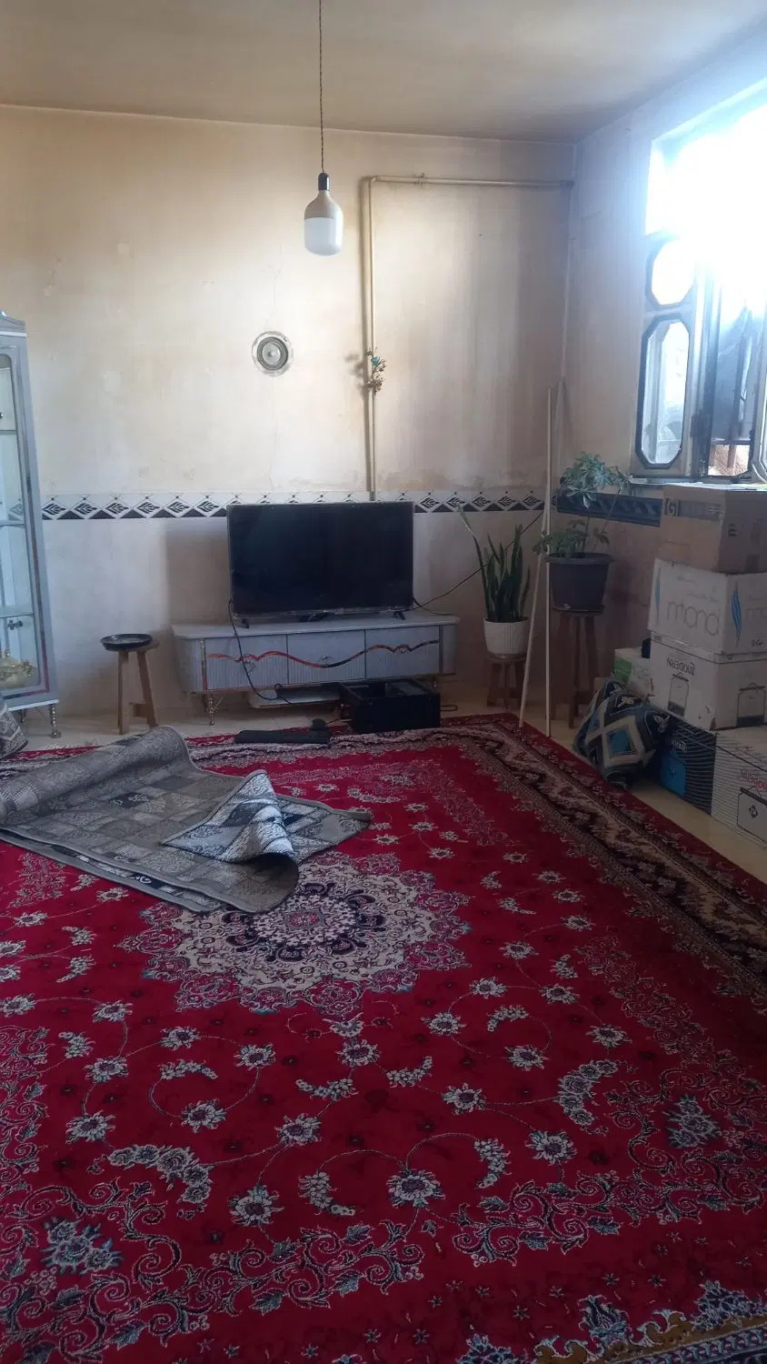 خانه اجاره ای ۶۰متری طبقه همکف