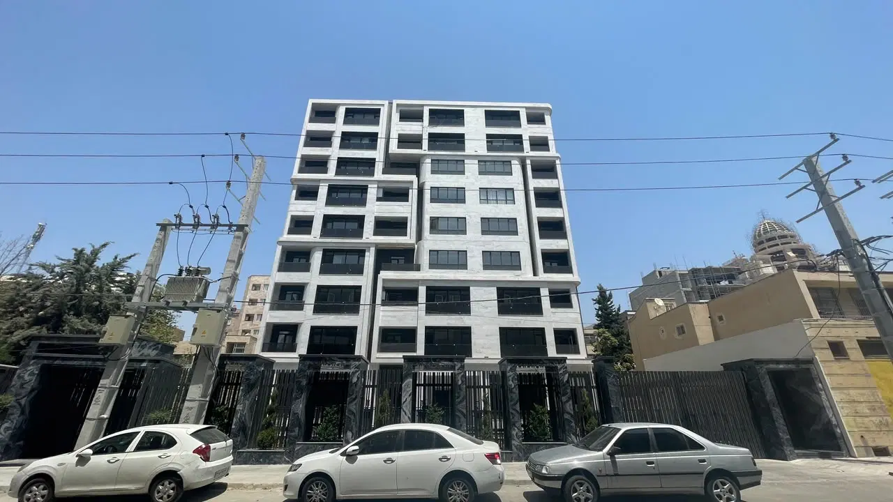 145 متر 3 خواب + 20 پاسیو  فروش فوری