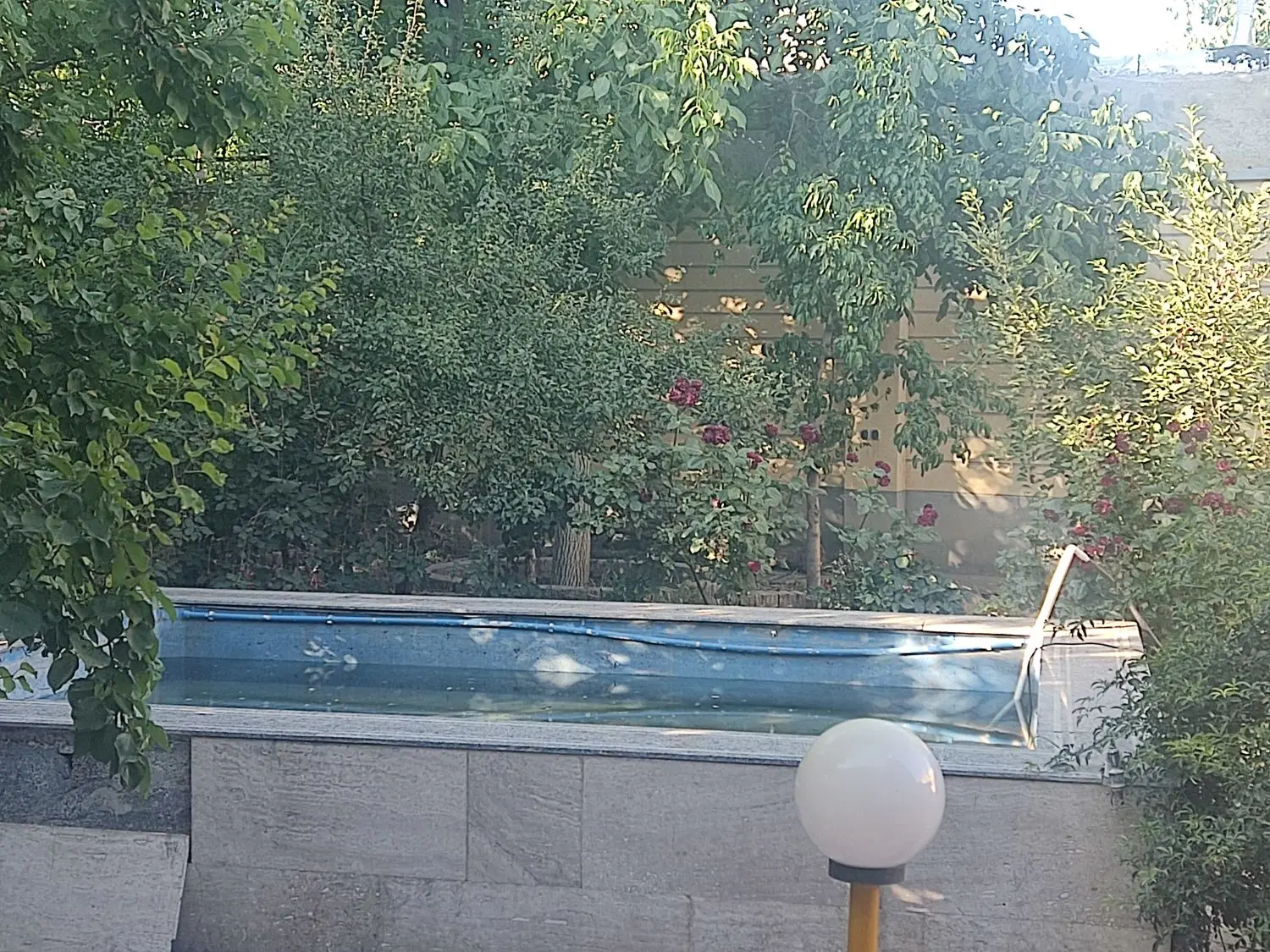 باغچه ۸۰۰ متری