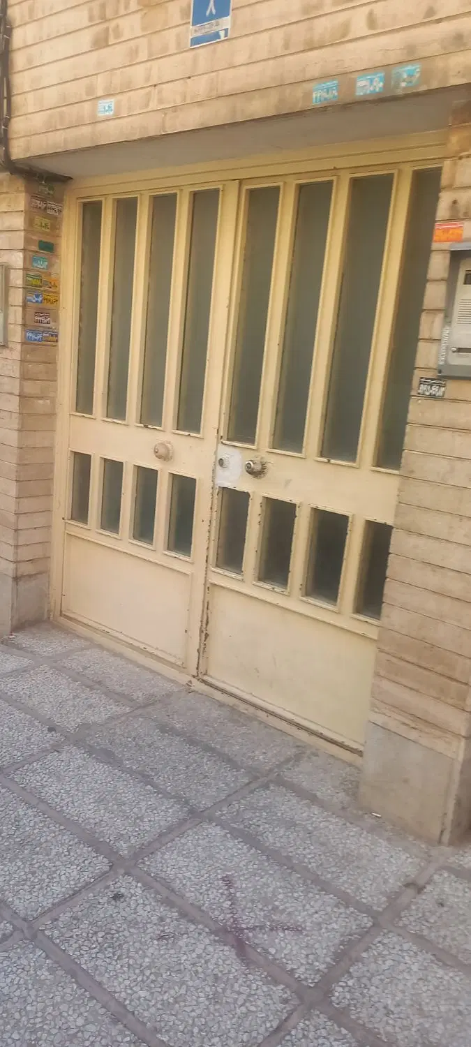 ۷۰متر زیرزمینی (بریانک صفدری)