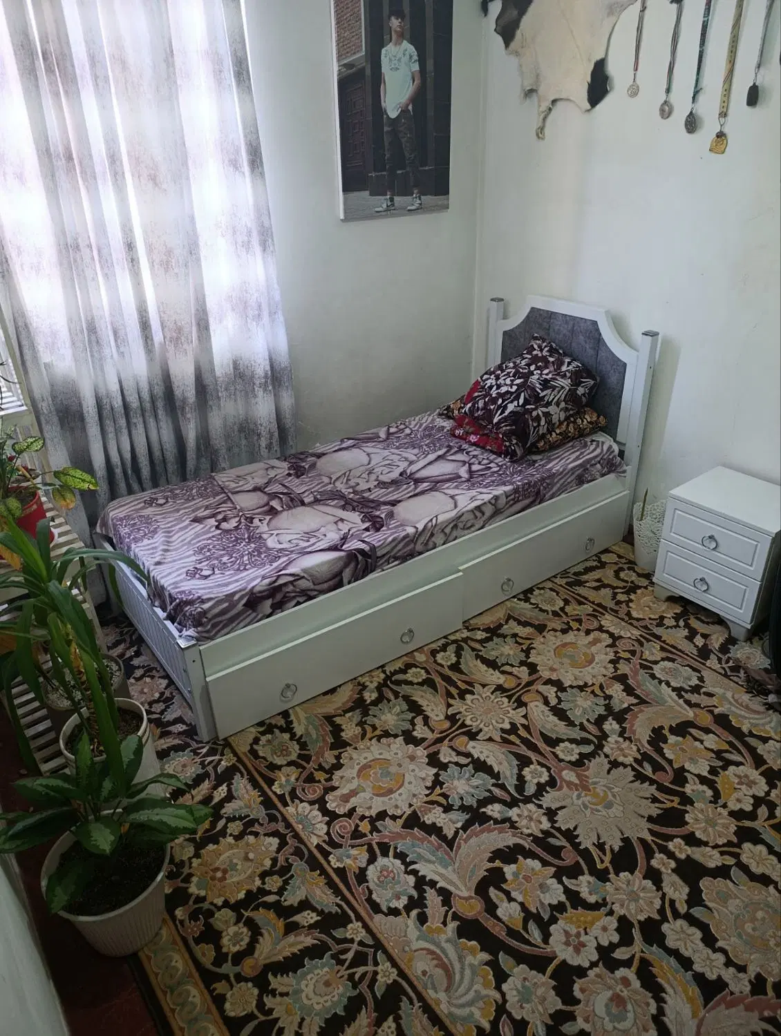 آپارتمان ۱۰۰ متری ، املاک من و تو