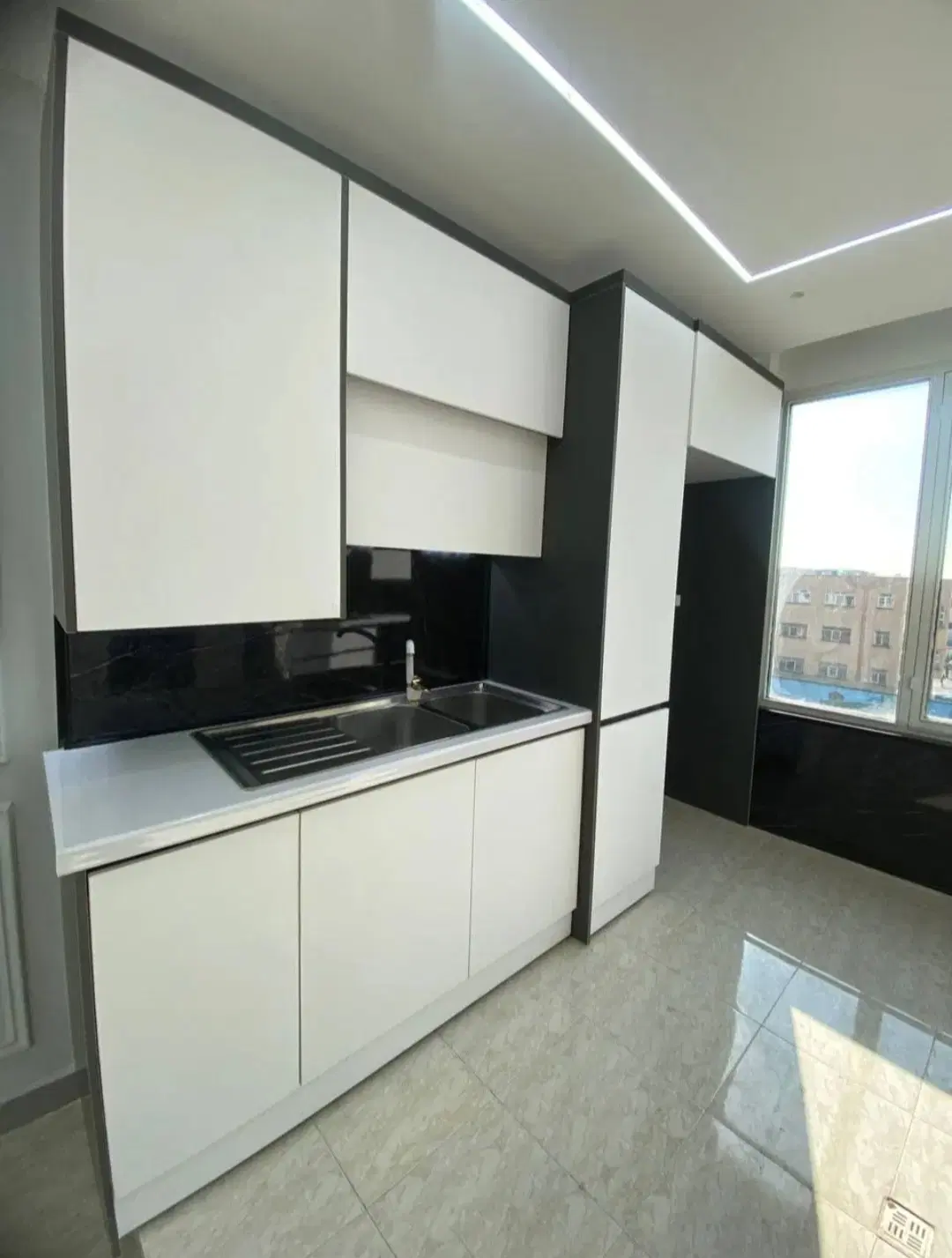 پونک_تاپ لوکیشن_۱۲۶ متر_کلید نخورده