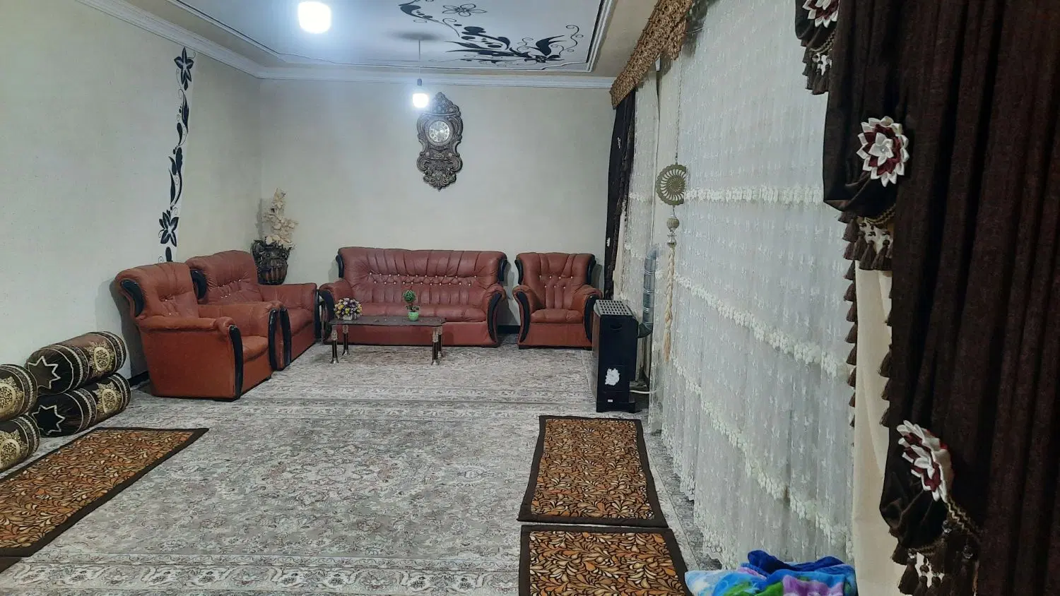 ملک خیابان تختی