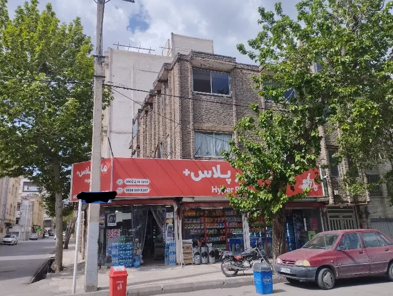 ویلایی 206متر سرنبش 100متر تجاری