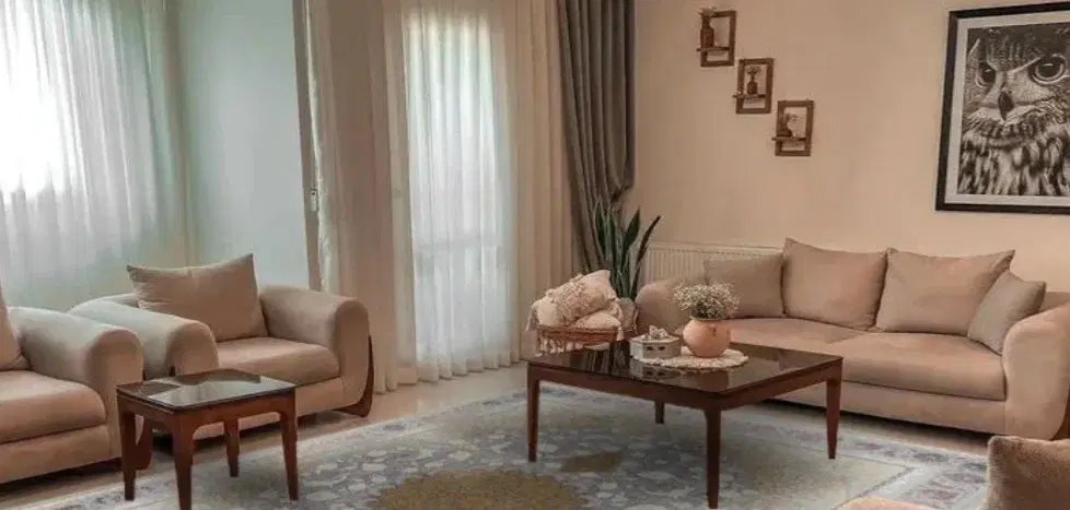 همخونه یا هم خانه