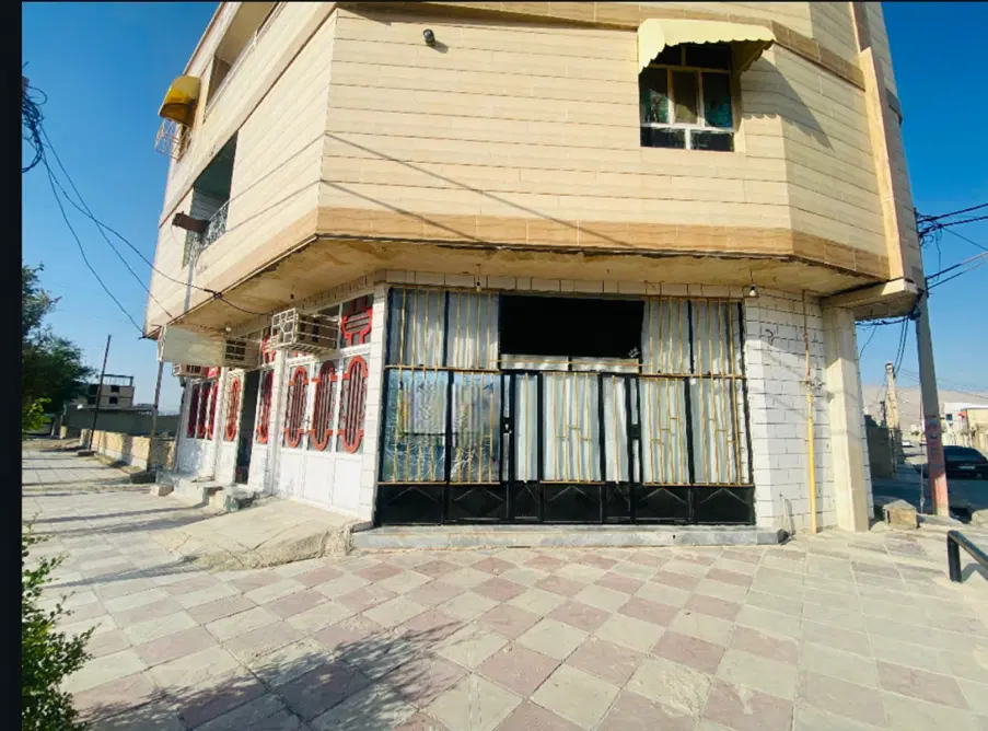 ۴۰ متر مغازه تجاری سر دو نبش خیابان اصلی حُر