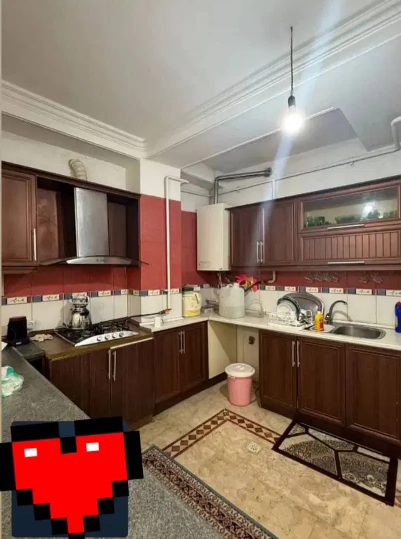 آپارتمان۱۱۰متری دوخواب نزدیک ب دریا خوش نقشه