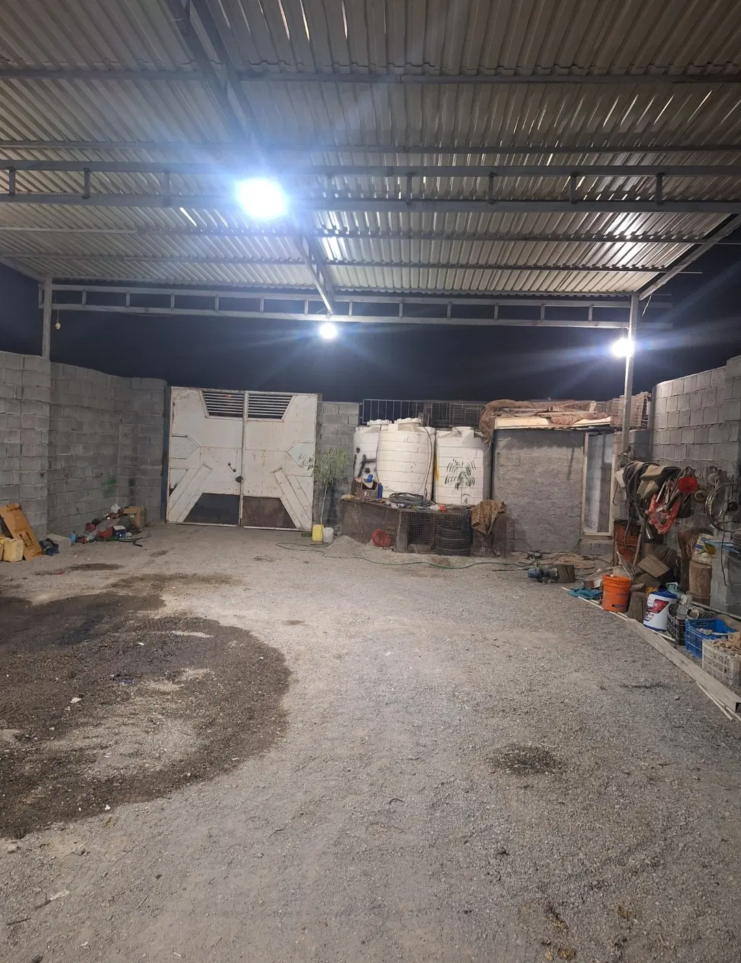 انبار .سولا .خانه مسکونی