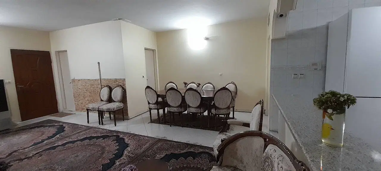 خیابان خراسان ۶۳متر ،ط۴ دوبر ویو و نورگیر عالی