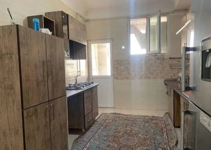 آپارتمان خیابان بشارتی
