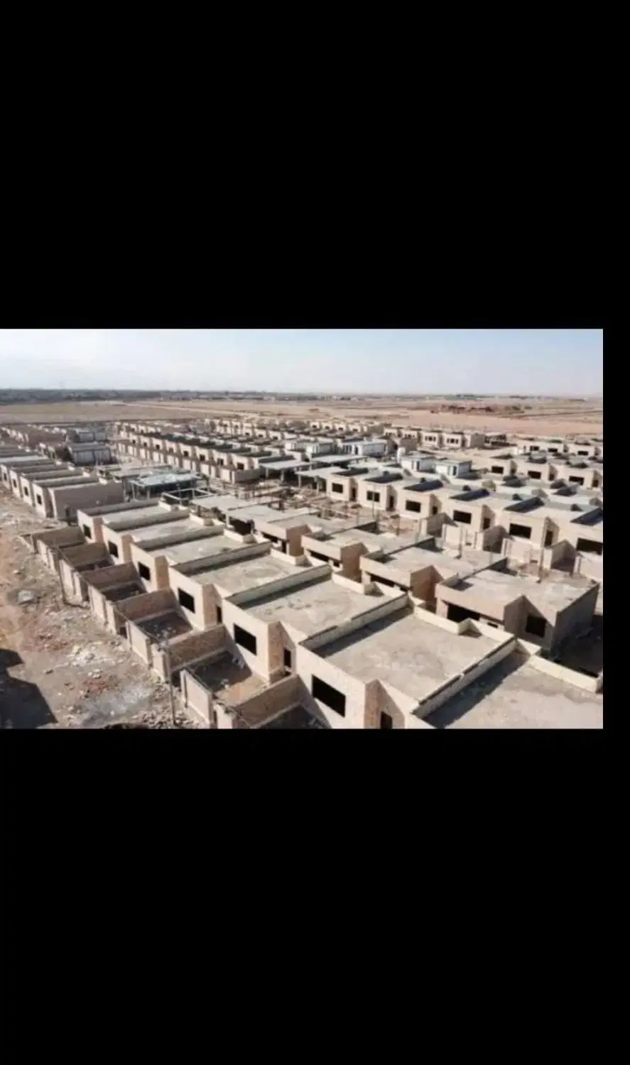 زمین پردیس زندگی ۱