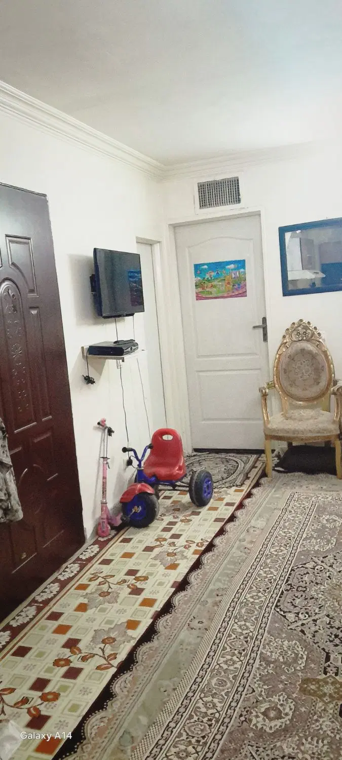 خونه پنجاه متری، پاکدشت چهار راه مخابرات