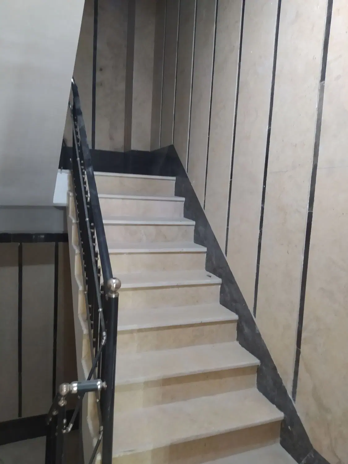 140 متر سه خواب
