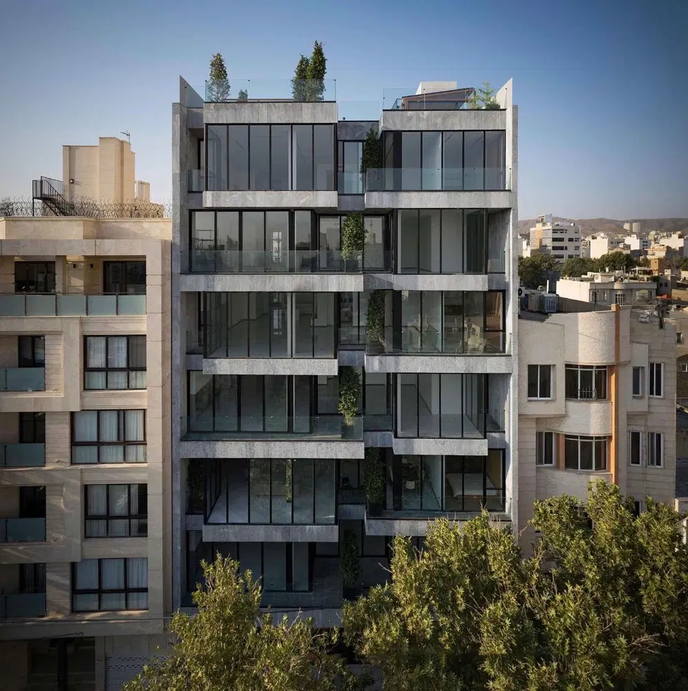 310متر اپارتمان نوساز 4خواب مستر گلشن 1