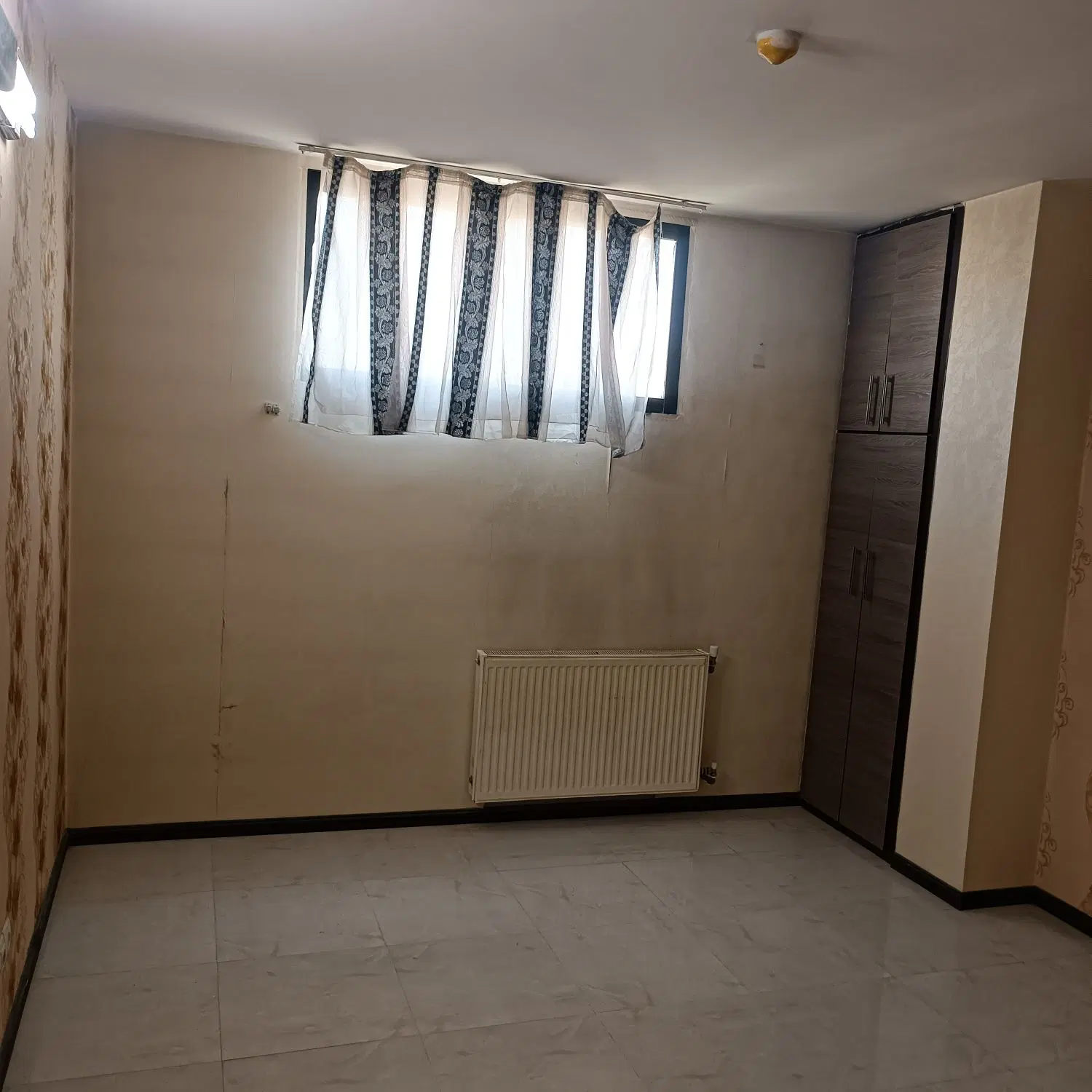 آپارتمان اجاره املاک هگمتانه همکاری ندارم
