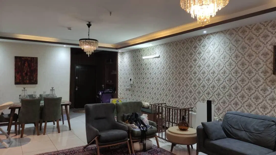 فروش آپارتمان۱۳۶ متری سه خوابه خیابان جابرانصاری