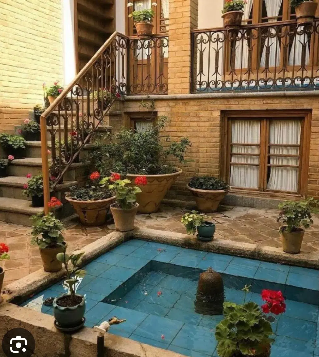 خانه کلنگی