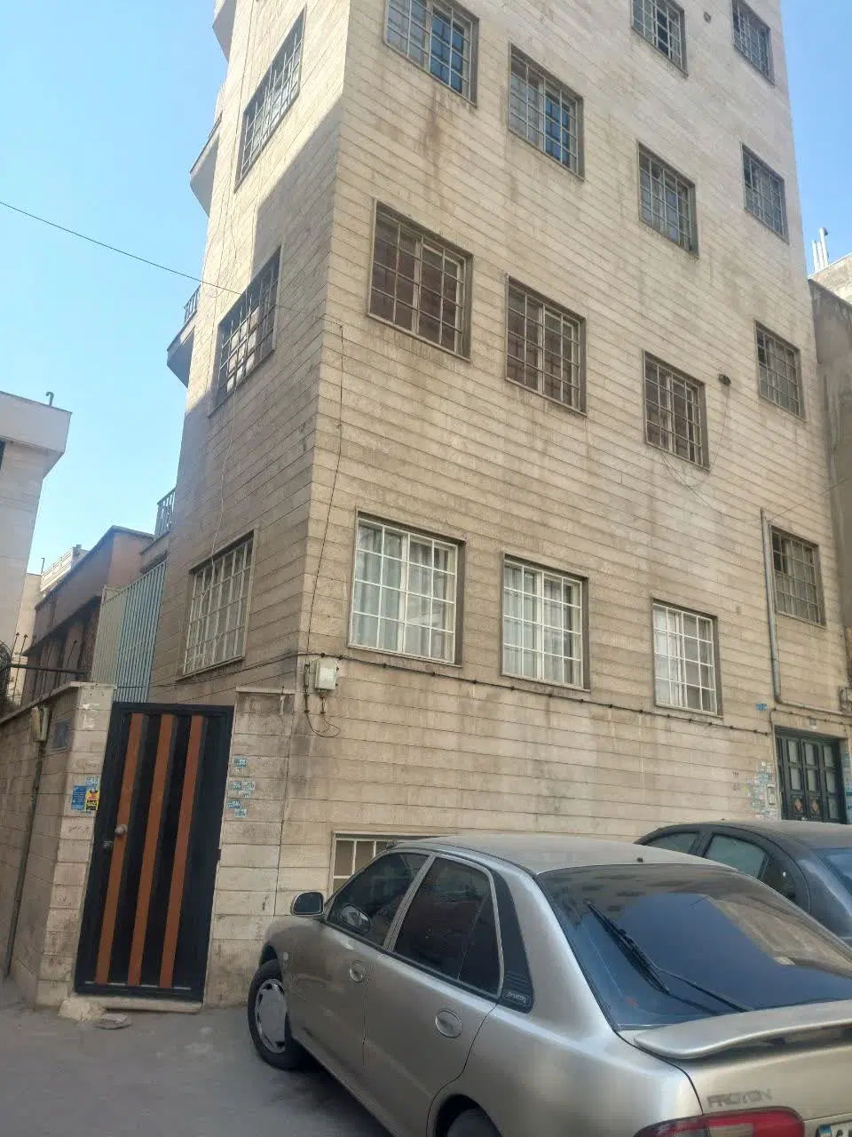 آزادی آذربایجان ۵۴متر تکواحدی طبقه اول