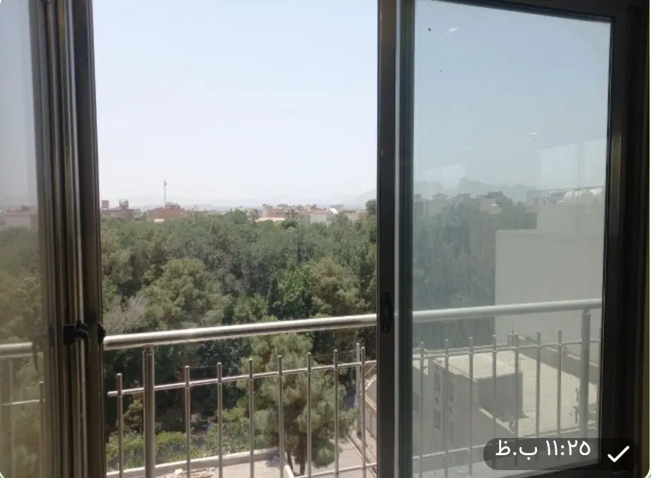 اپارتمان۱۴۵ متری طبقه پنجم ۳ خواب با ویوی صفه