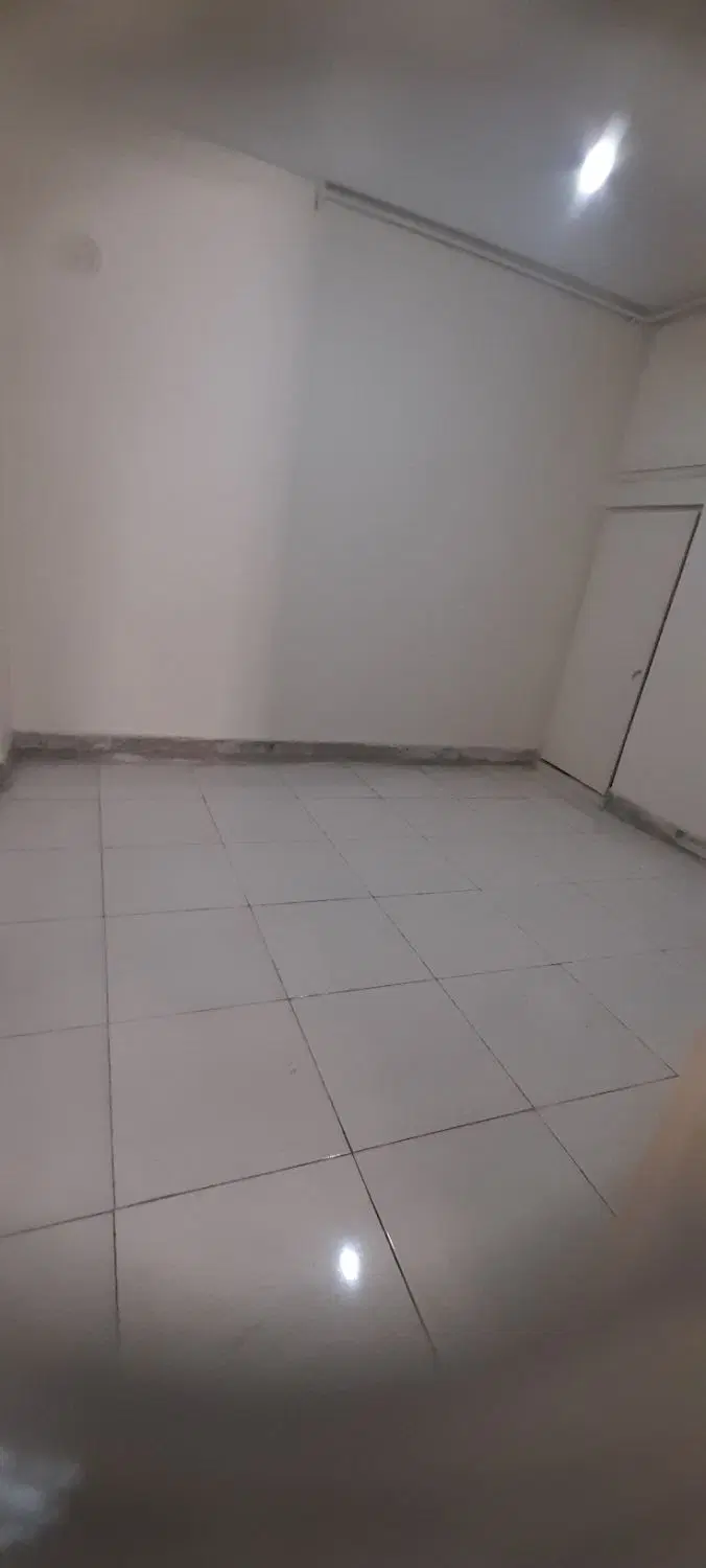 ۱۷۰ متر خانه دربستی مترو علم و صنعت
