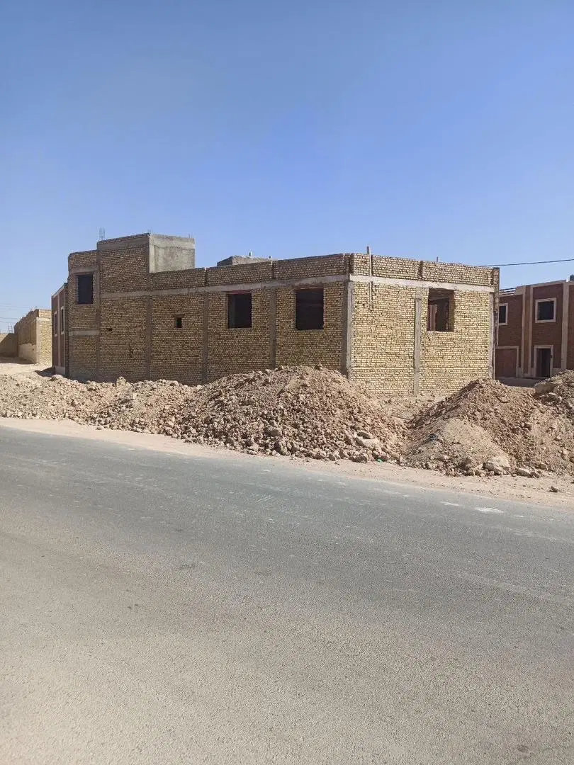 منزل نیمه ساز ۲۵۰متری لب بلوار شهرک ملاصدرا