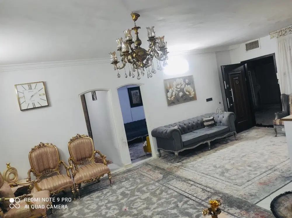فروش آپارتمان حیاط دار (مستقل)حجاب ۶۷ موقعیت عالی