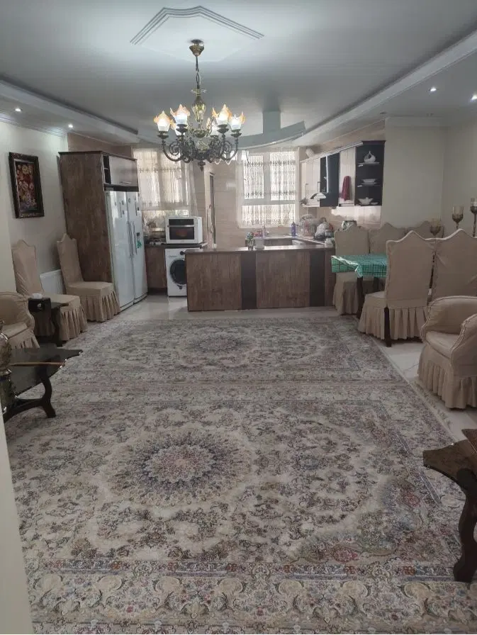 ۹۳ متر ،،دو خوابه،،طبقه چهارم از ۵