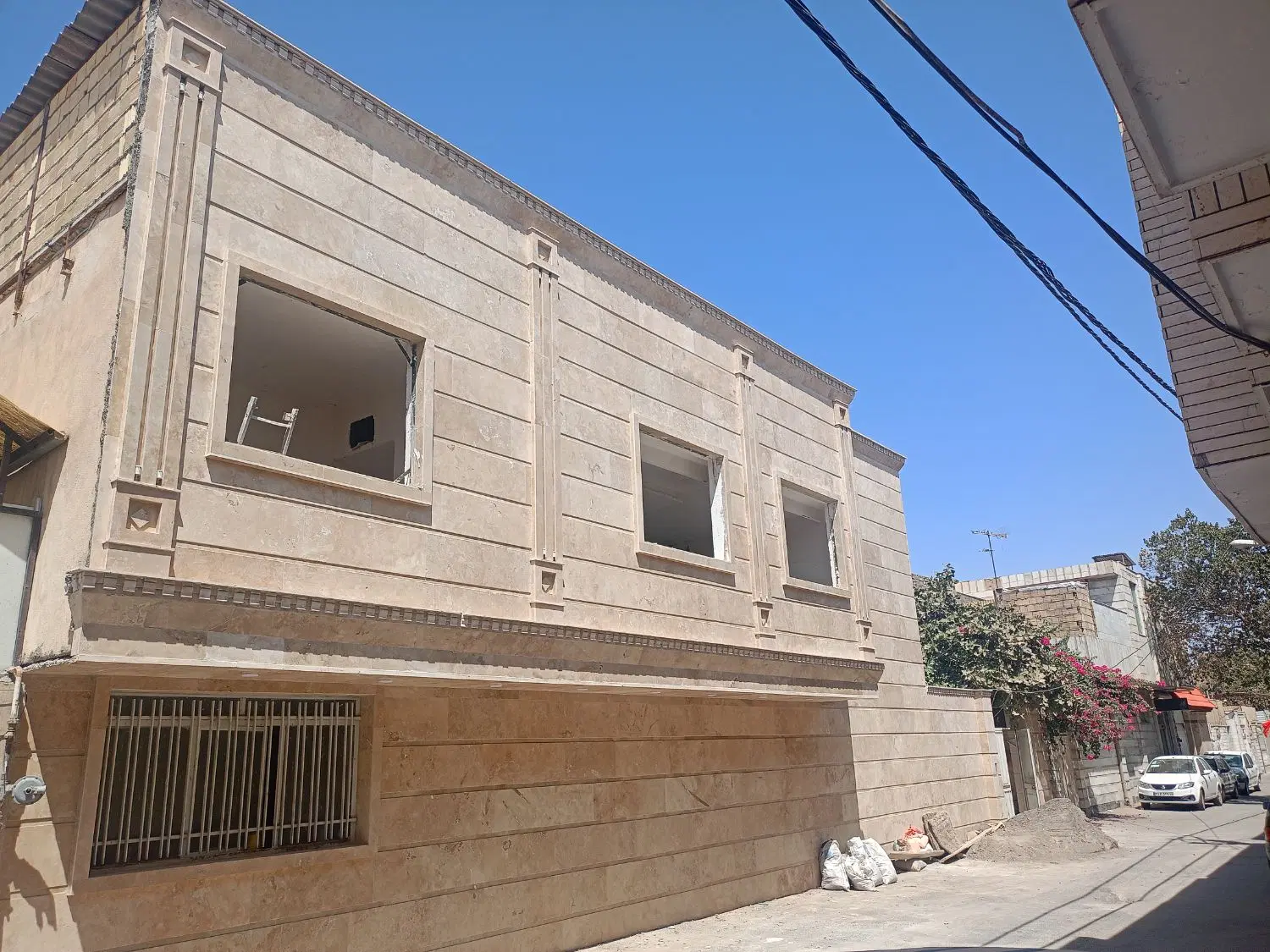 خانه ویلایی همکف بالا