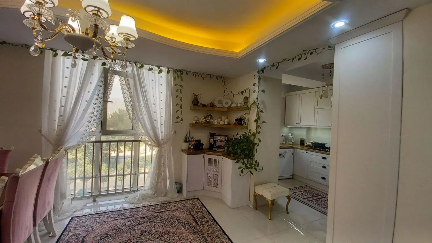 اجاره واحد ۹۸ متری برج استاندارد