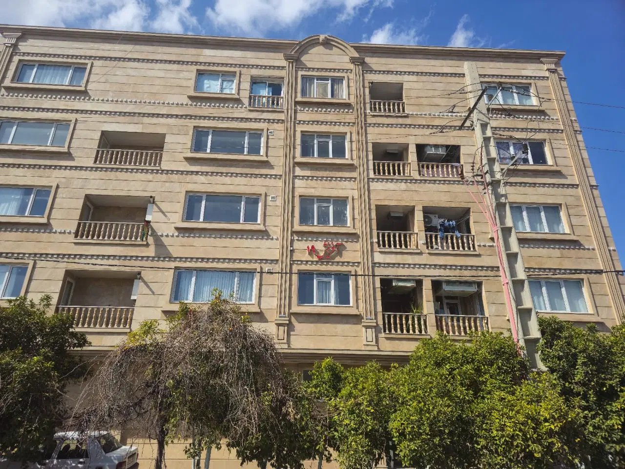 اجاره یکدستگاه آپارتمان