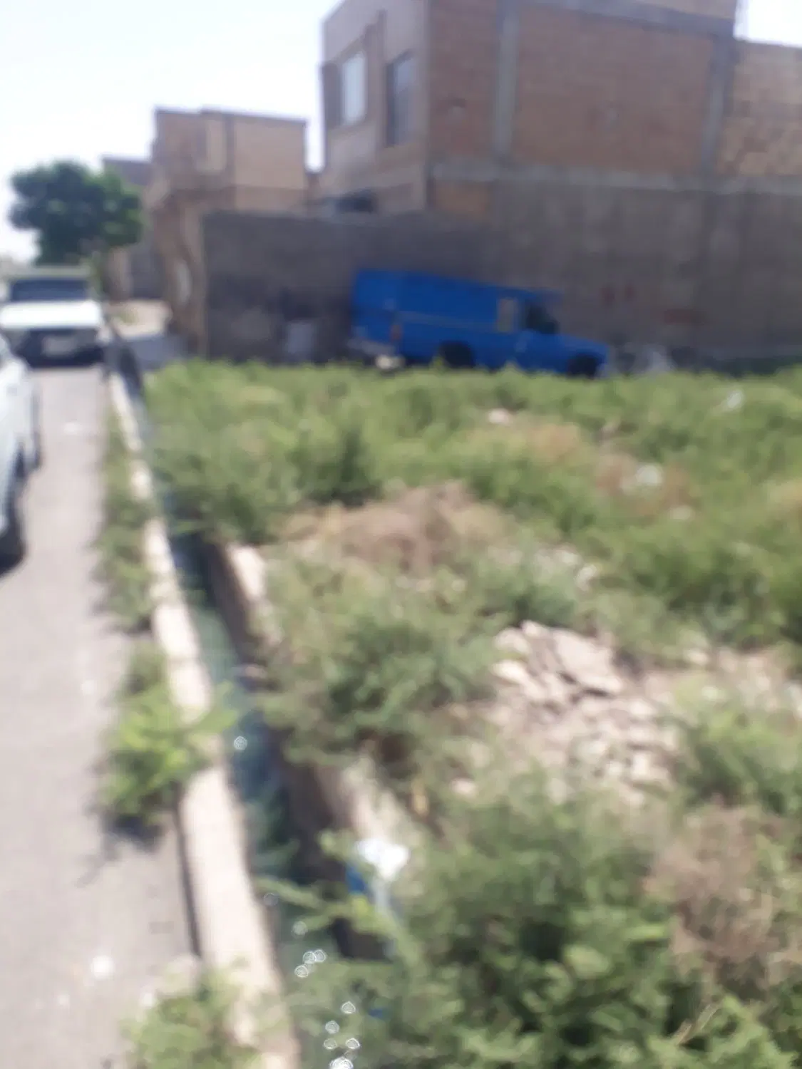 فروش زمین ۱۲۰ متری با جواز ساخت ۳طبقه