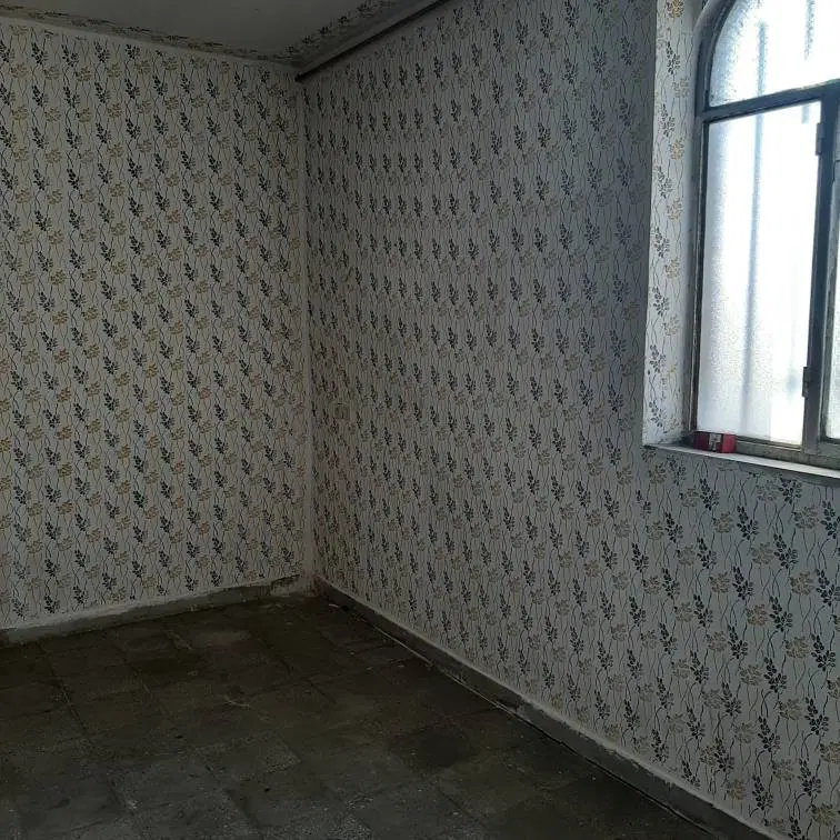 خانه ویلایی بزرگ نزدیک شهر