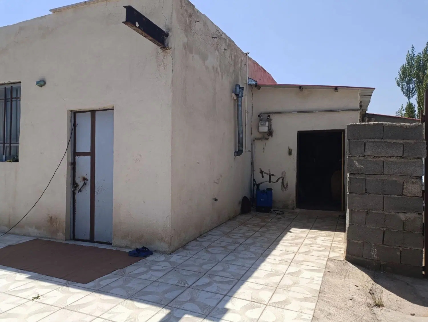 باغ ۳۰۰۰ متری در روستای گردشگری وردین